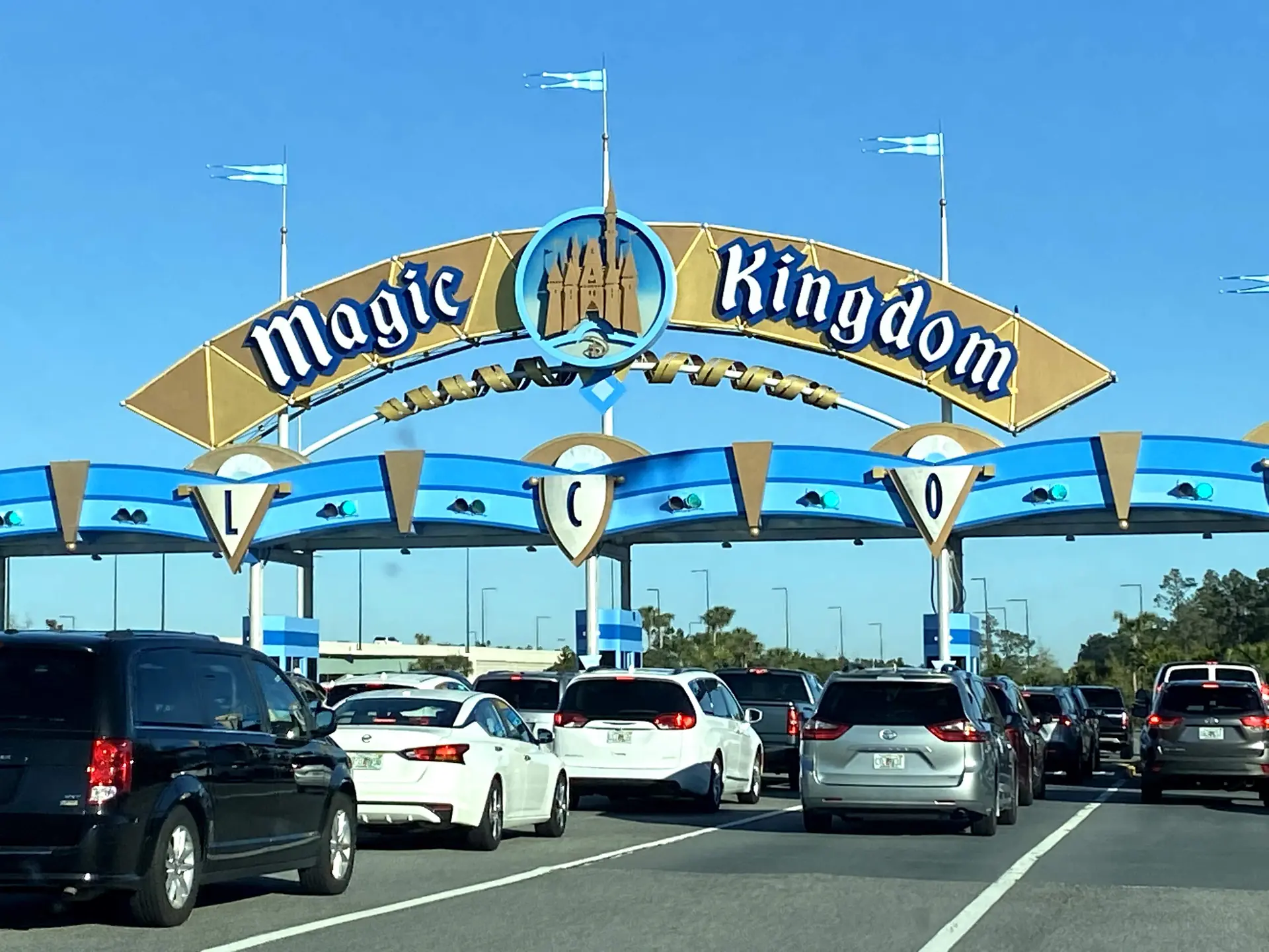 Entrada do estacionamento do Magic Kingdom